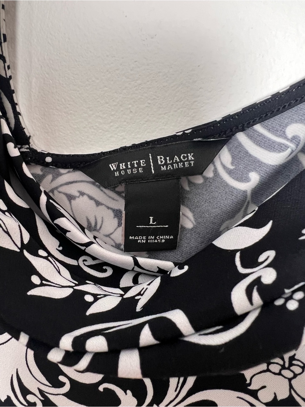 White House Black Market L Black White Scroll Print Cowl Neck Sheath Dress - Picture 4 of 10